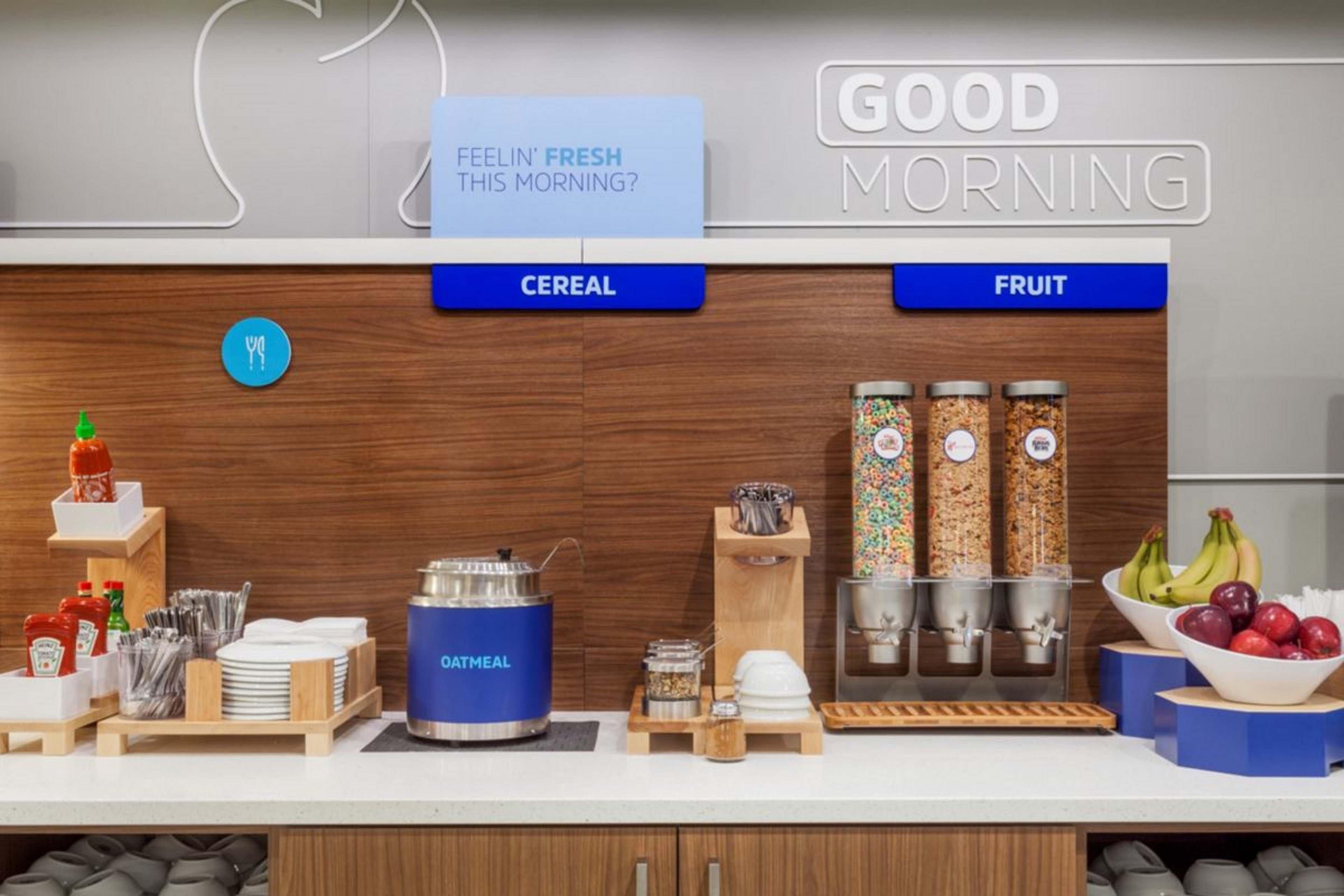 Holiday Inn Express Hanover By Ihg Buitenkant foto