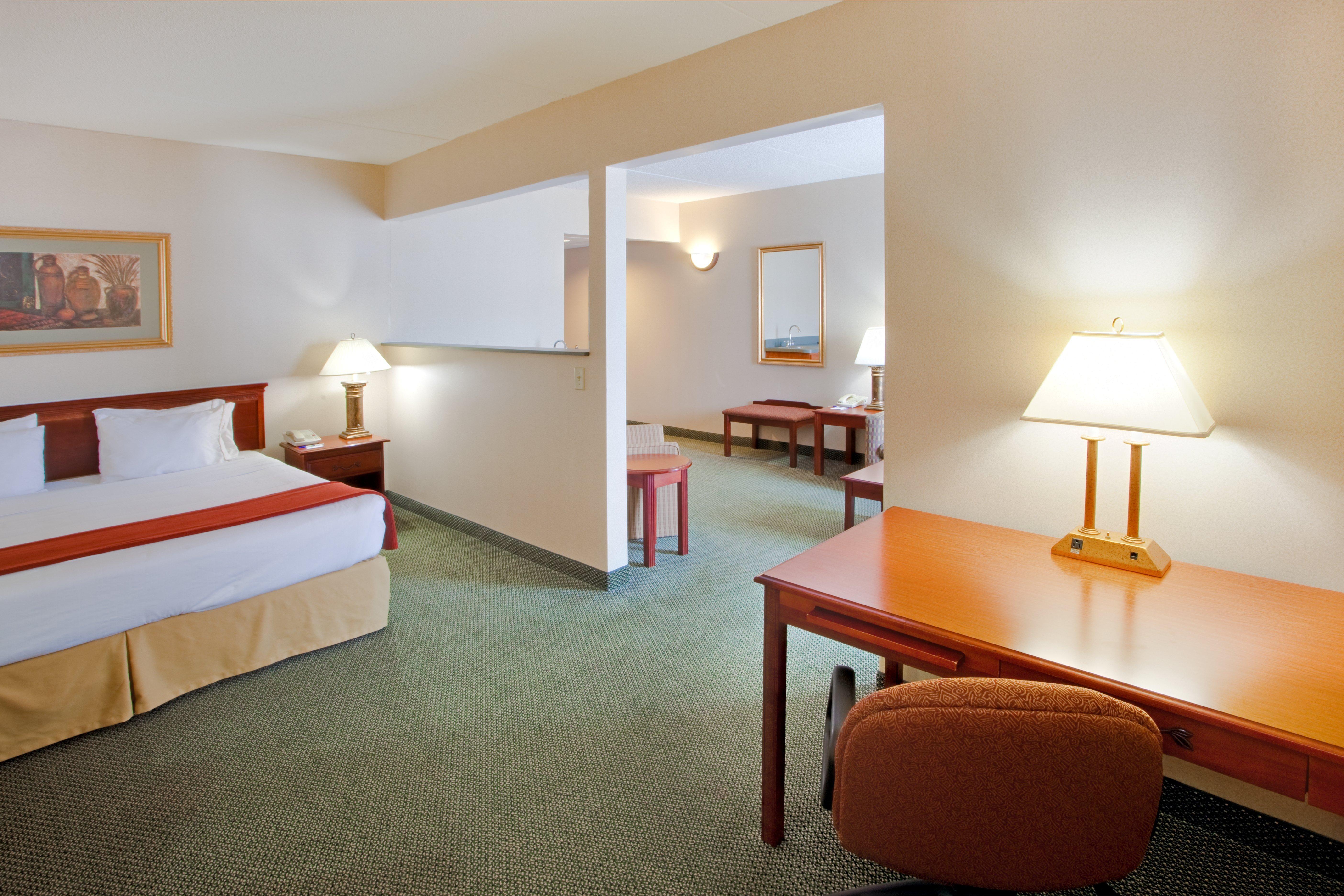Holiday Inn Express Hanover By Ihg Buitenkant foto