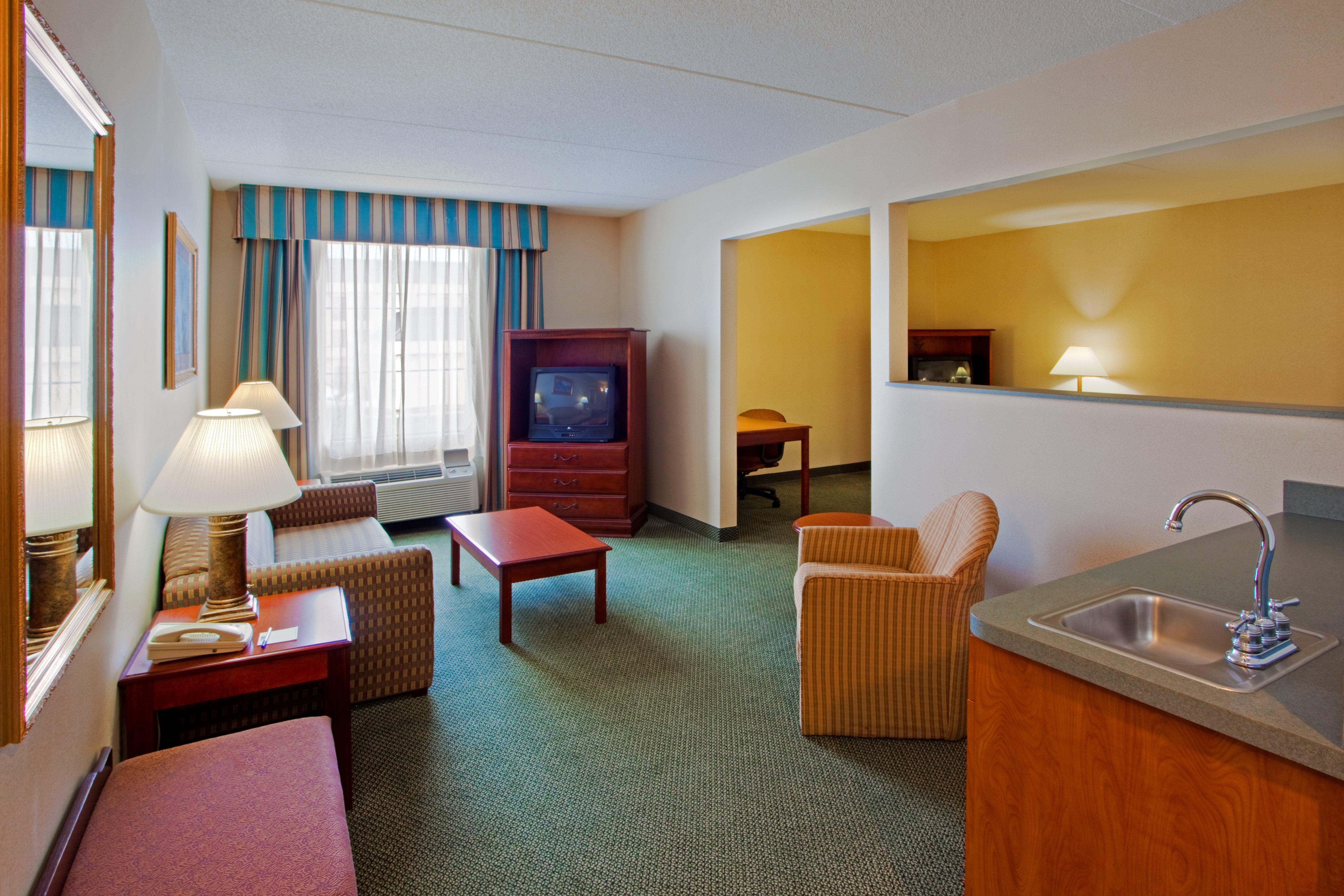 Holiday Inn Express Hanover By Ihg Buitenkant foto