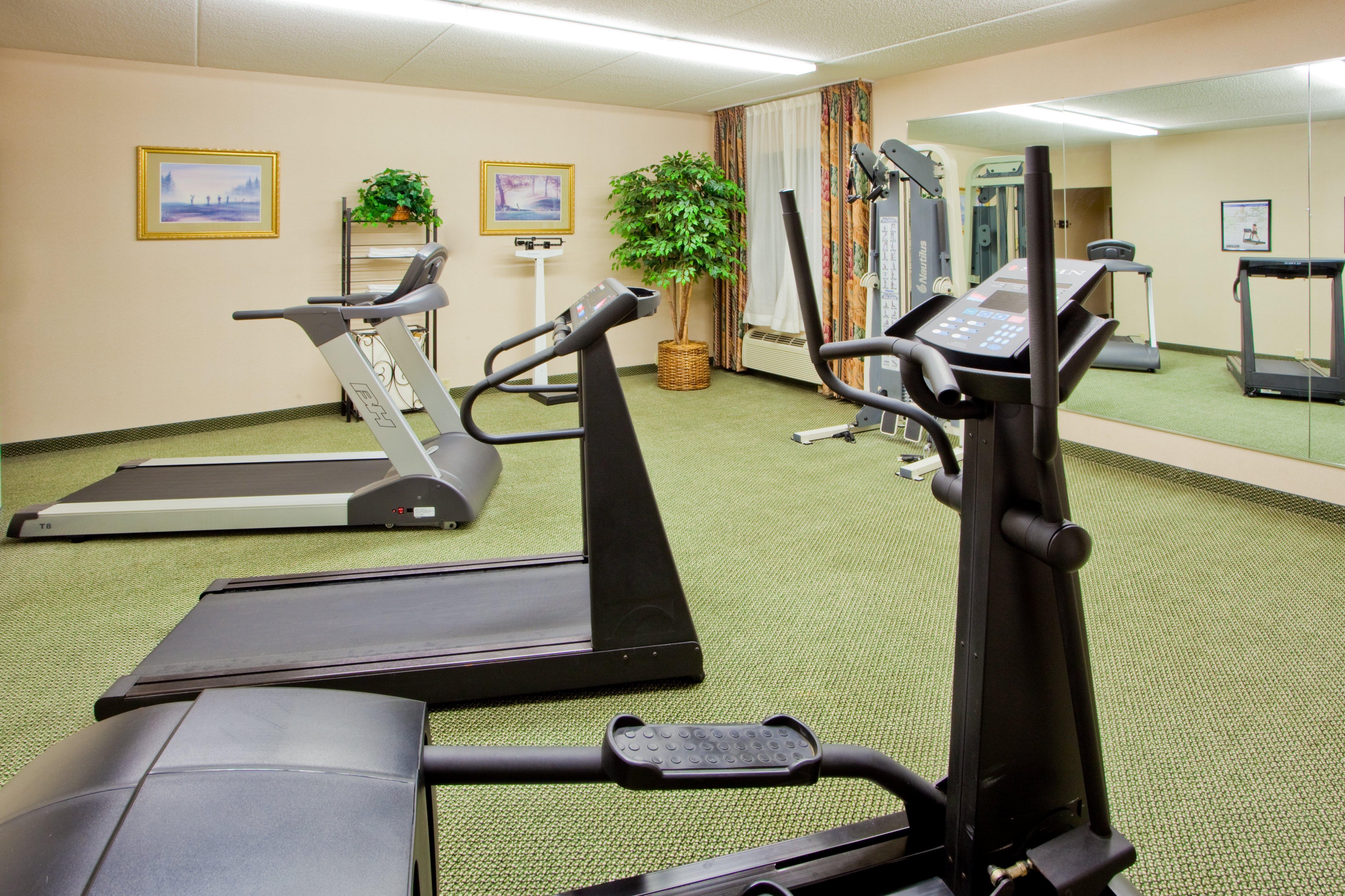 Holiday Inn Express Hanover By Ihg Buitenkant foto