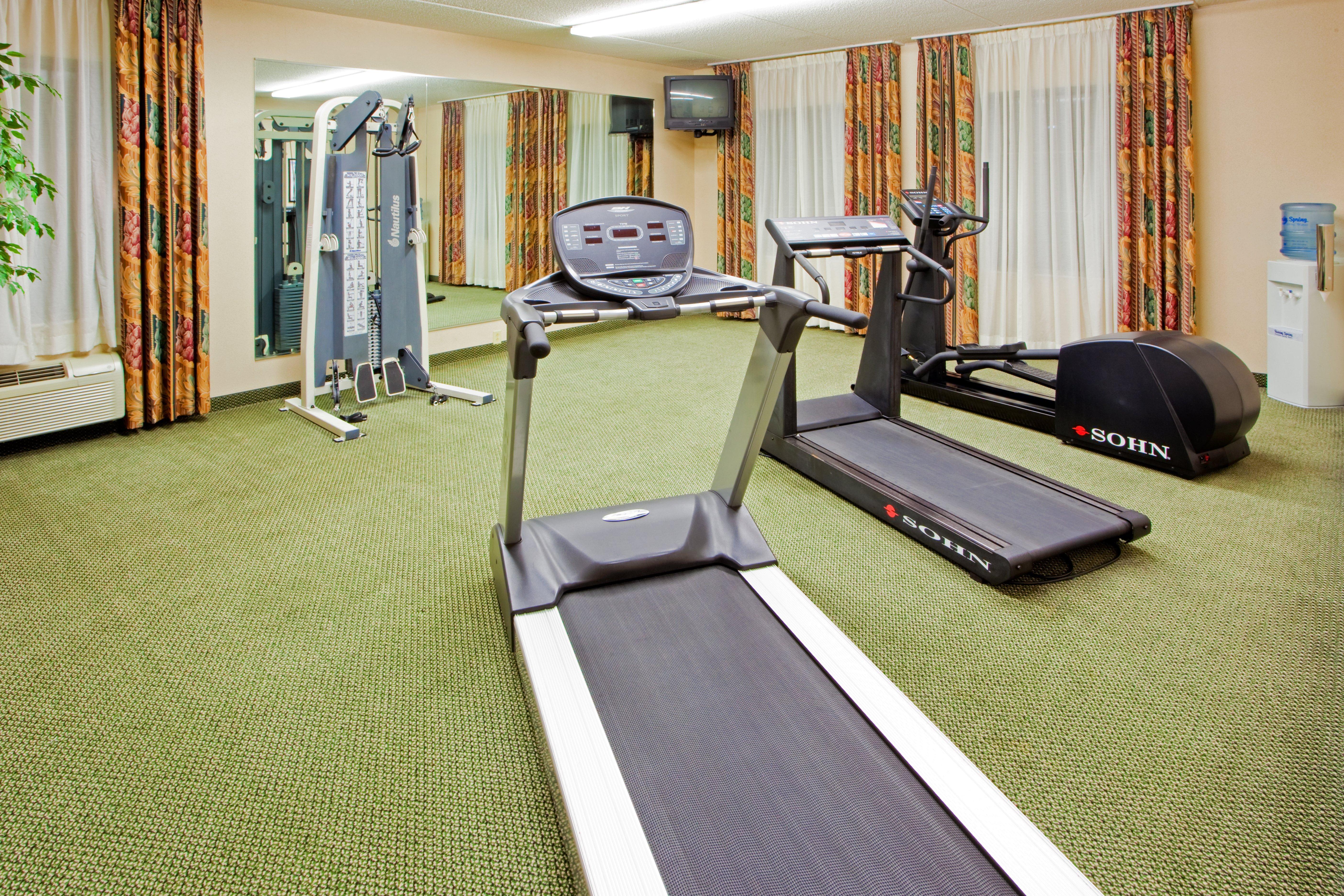 Holiday Inn Express Hanover By Ihg Buitenkant foto